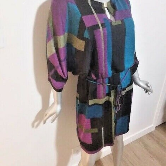 Medium Shift Dress Multicolor Color Block Batwing Sleeves Round Neck - Picture 6 of 7